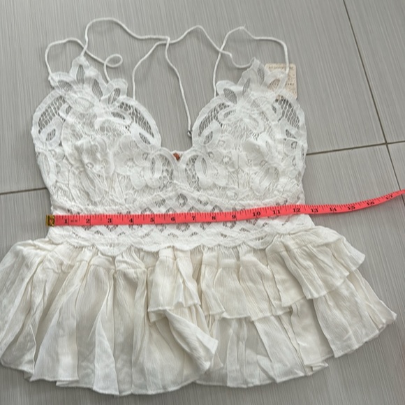 Free People NWT Adella Cami Lace Tank Ruffled Top with adjustable Straps. - Picture 14 of 14